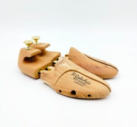 Tendiscarpe in legno di cedro